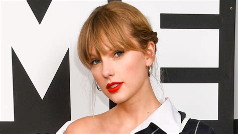  How often does Taylor Swift tour? As of 2022, Taylor Swift has headlined five concert tours; the Eras Tour starting in March 2023 , is her sixth and second all-stadium tour . 2018 Reputation Stadium Tour was her last time on the road before the COVID-19 pandemic struck. 